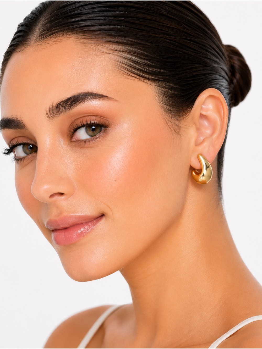 Gold Sculpted Hoop Earrings - Elegant Women Jewelry